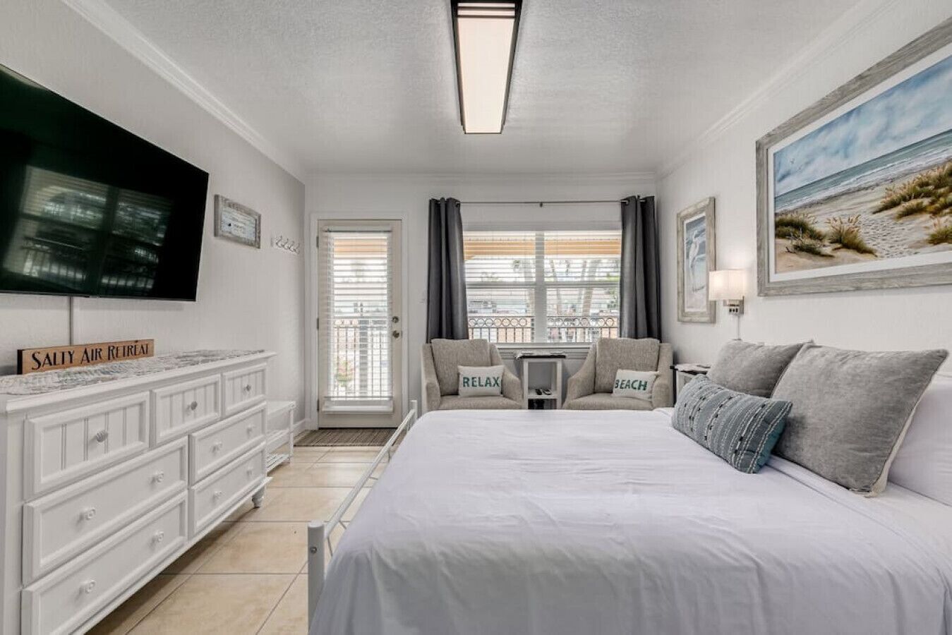 Coconut Villa's Suite 6