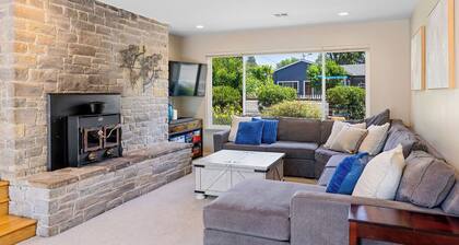 Private Sonoma Wine Country Retreat- Pool, Hot Tub, Fire Pit- Year-Round Comfort