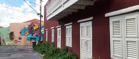 City Single Room, 1 Twin Bed, Non Smoking | Hypo-allergenic bedding, individually decorated, individually furnished