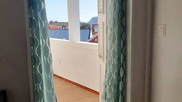 City Apartment, 2 Bedrooms, Kitchenette | Terrace/patio