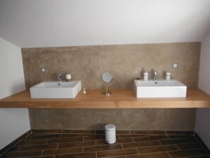 Dusche, Haartrockner