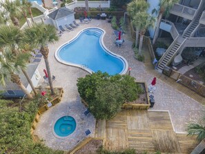 Beheizter Pool