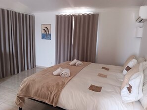 Villa Familiale | 3 chambres, fer et planche à repasser, Wi-Fi gratuit, draps fournis