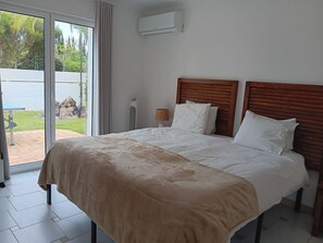 Family Villa | 3 bedrooms, iron/ironing board, free WiFi, bed sheets - Casa Francisco - Family Villa With Pool (Albufeira)