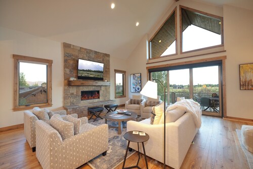 Golden Stone Modern Cabin in Victor, ID at Teton Springs w/ A/C & Hot Tub