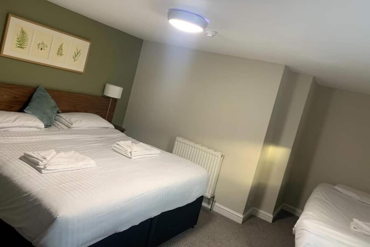 Klassieke kamer, 1 twee- of 2 eenpersoonsbedden