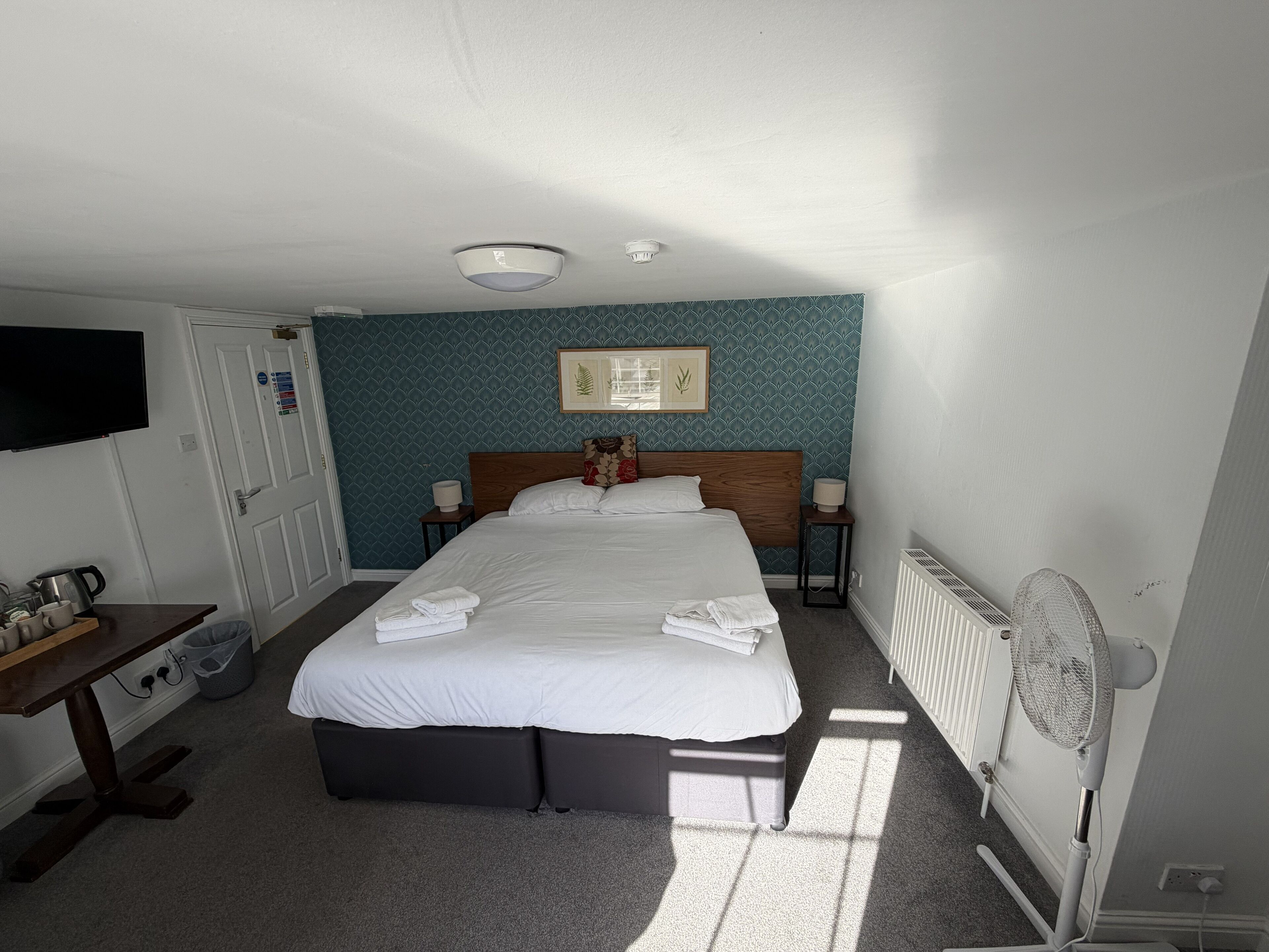 家庭三人房 | 免费 WiFi