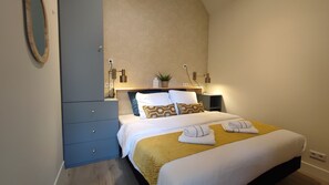 2 slaapkamers, een strijkplank/strijkijzer, gratis wifi, beddengoed