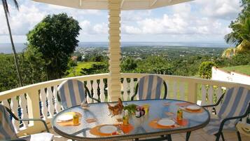 Villa, Multiple Beds | Outdoor dining