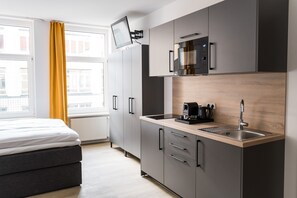 Studio Standard | Skrivbord, gratis wi-fi och sängkläder