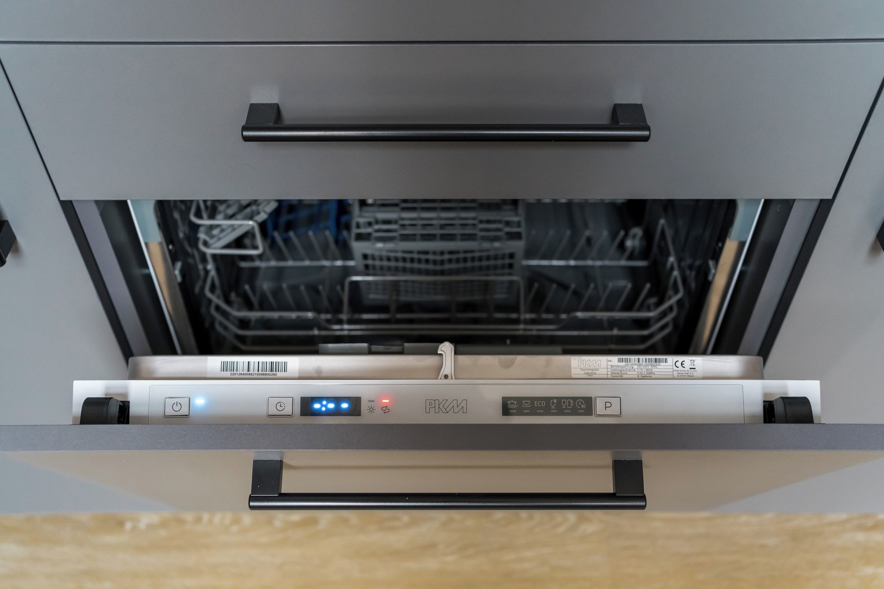 Foto - Homaris Boxi Studios