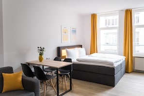 Standard Studio | Desk, free WiFi, bed sheets - Homaris Boxi Studios (Berlin)
