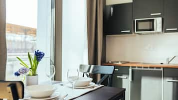 Deluxe Studio | Individually decorated, individually furnished, free WiFi, bed sheets
