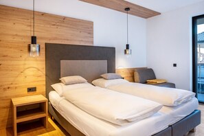 2 dormitorios, tabla de planchar con plancha, wifi gratis y ropa de cama