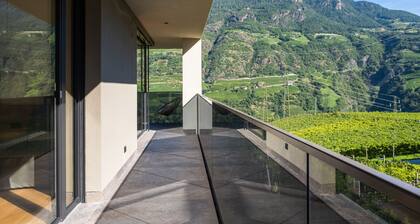 Apartment 'Falser's Mountain Lodge' with Mountain View, Private Terrace and Wi-Fi
