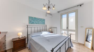 3 camere, ferro/asse da stiro, Wi-Fi gratuito, lenzuola