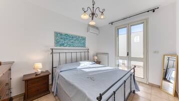 3 soverom, strykejern/-brett, wi-fi (inkludert) og sengetøy