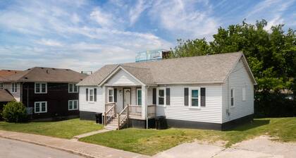 Rustic Home w/ 2 BR - WIFI included