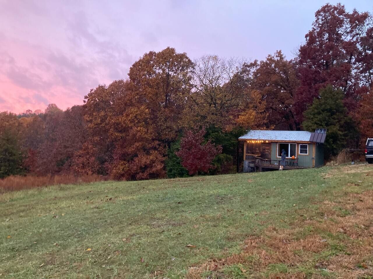 Moon-Rise Cabin -Serene and Unique off Katy Trail