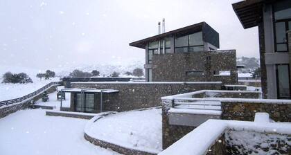 Livadi Villas by White Hills