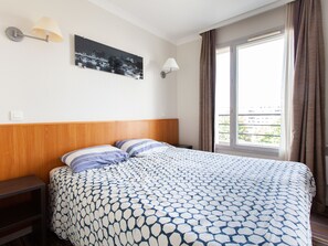 1 camera, ferro/asse da stiro, Wi-Fi, lenzuola