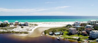 30A Beach House - Coconut Cottage by PHG