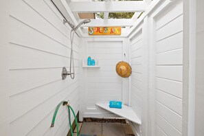House | Room amenity - 30A Beach House - Coconut Cottage by PHG (Santa Rosa Beach)