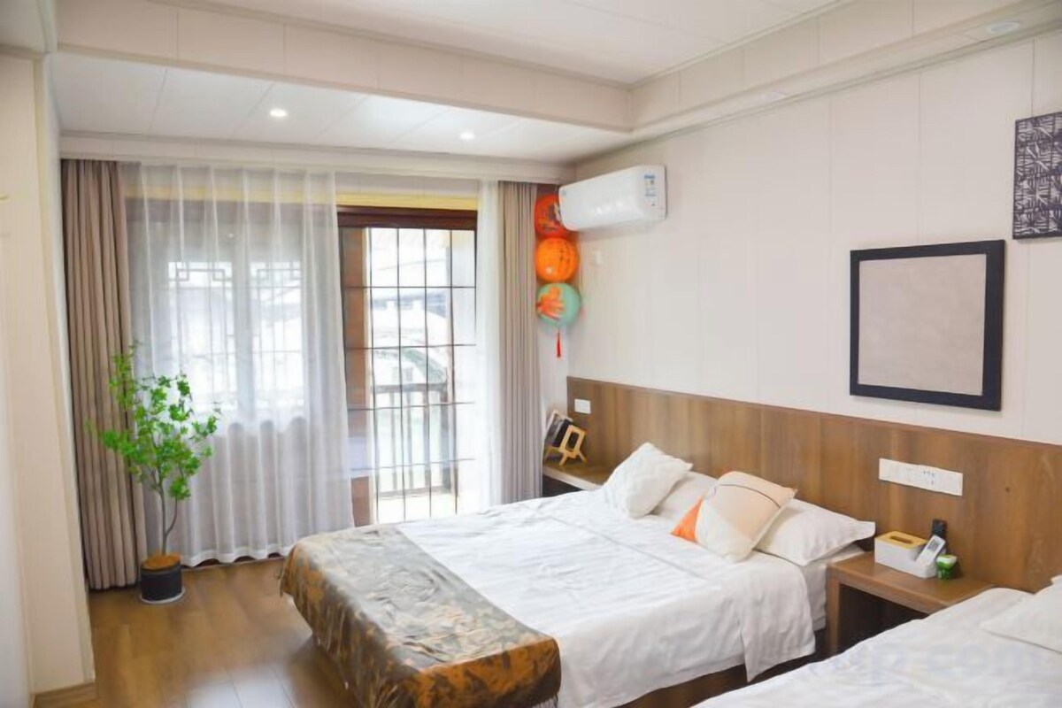 Desk, blackout drapes, bed sheets