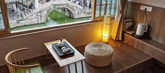 Shuijing Jingguan Inn