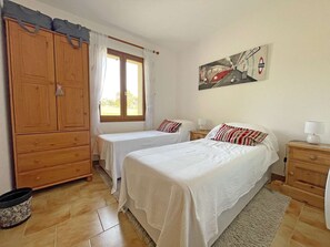 4 間睡房、免費 Wi-Fi