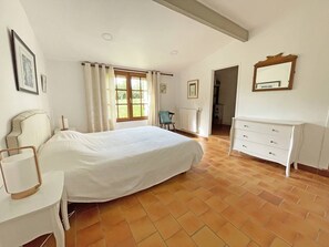 3 bedrooms, free WiFi