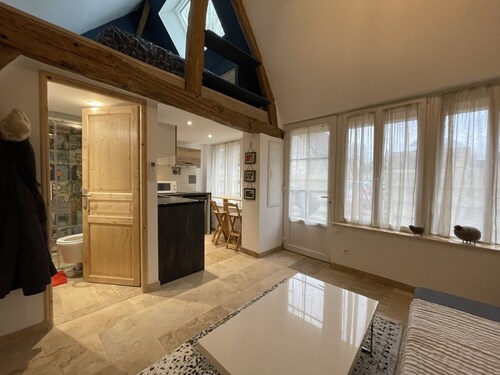 The Chapel of Monet - Eglantine Cottage