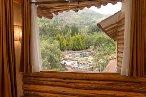 Deluxe Suite | Mountain view
