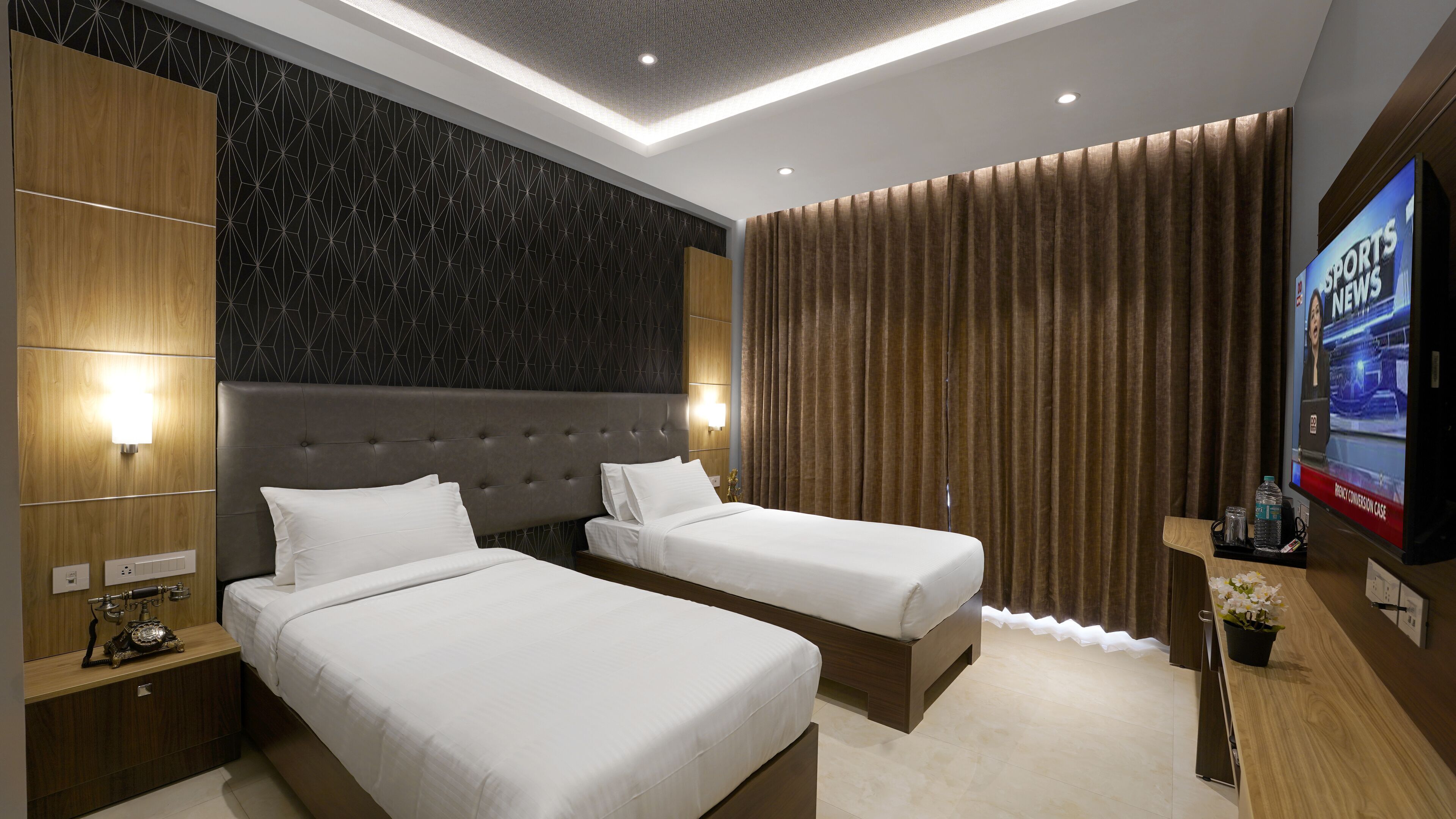 Egyptian cotton sheets, premium bedding, down duvets, pillow-top beds