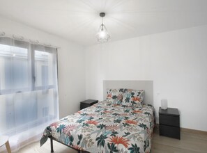 1 bedroom, iron/ironing board, bed sheets