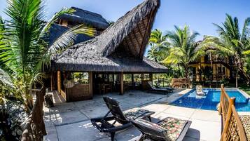 Fachada da propriedade