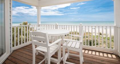 Beachfront-Pet Friendly-Heated Pool Apr to Oct