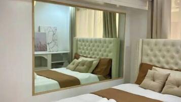 3 bedrooms, WiFi, bed sheets