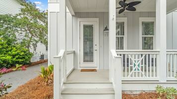 House | Terrace/patio