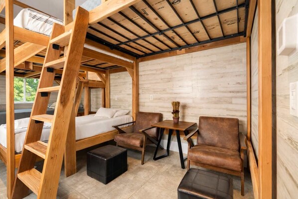 2 bedrooms, desk, iron/ironing board, travel crib