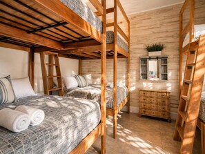 2 bedrooms, desk, iron/ironing board, travel cot