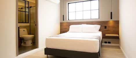 Double Room | In-room safe, free WiFi