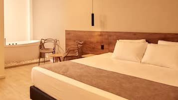 Deluxe Double Room | Private spa tub