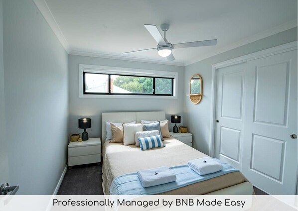 2 bedrooms, desk, iron/ironing board, travel cot