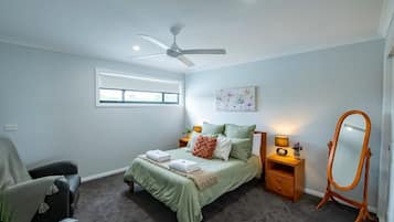 2 bedrooms, desk, iron/ironing board, travel cot