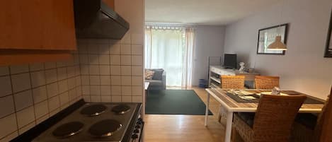 Fridge, microwave, coffee/tea maker, toaster