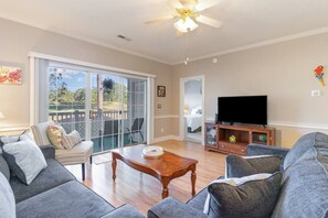 TV - First Floor Condo Close To Broadway and The Ocean (Myrtle Beach)