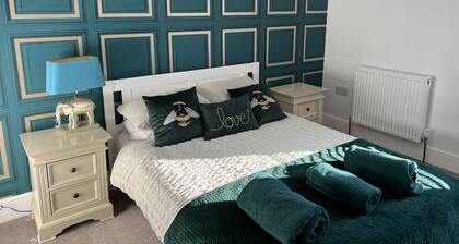 Alsager Town centre apartment