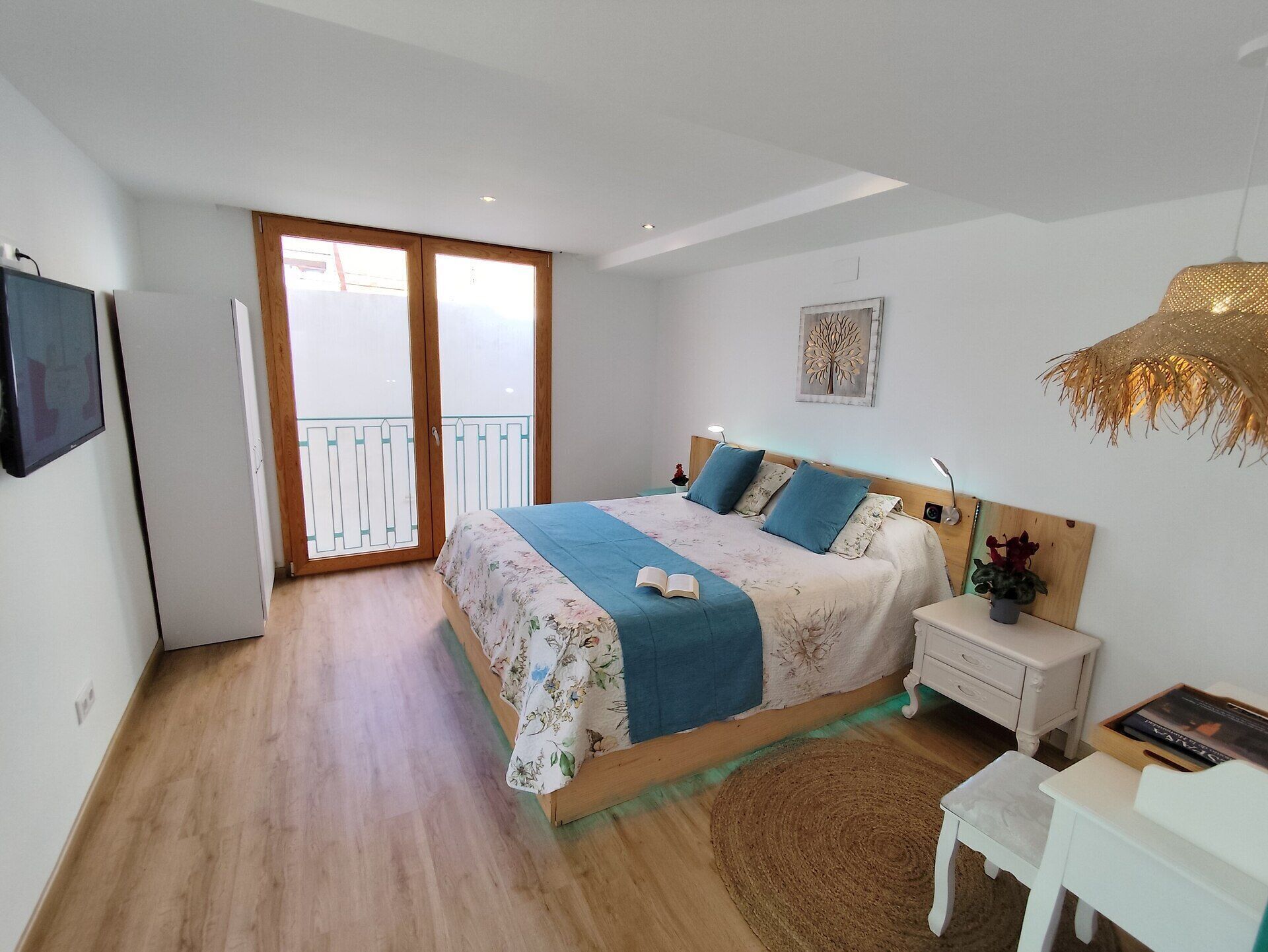 1 Schlafzimmer, Bügeleisen/Bügelbrett