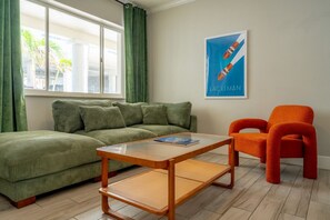 Televisio, työhuone